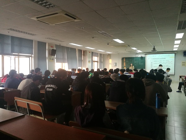 //guochanav.net/uploadfile/1517f0687e6248069a7780935cda5630.jpg